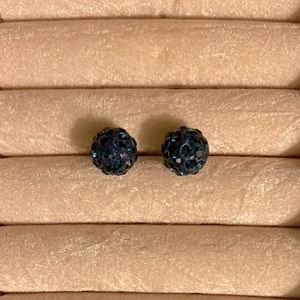 Blue sparkly stud earrings